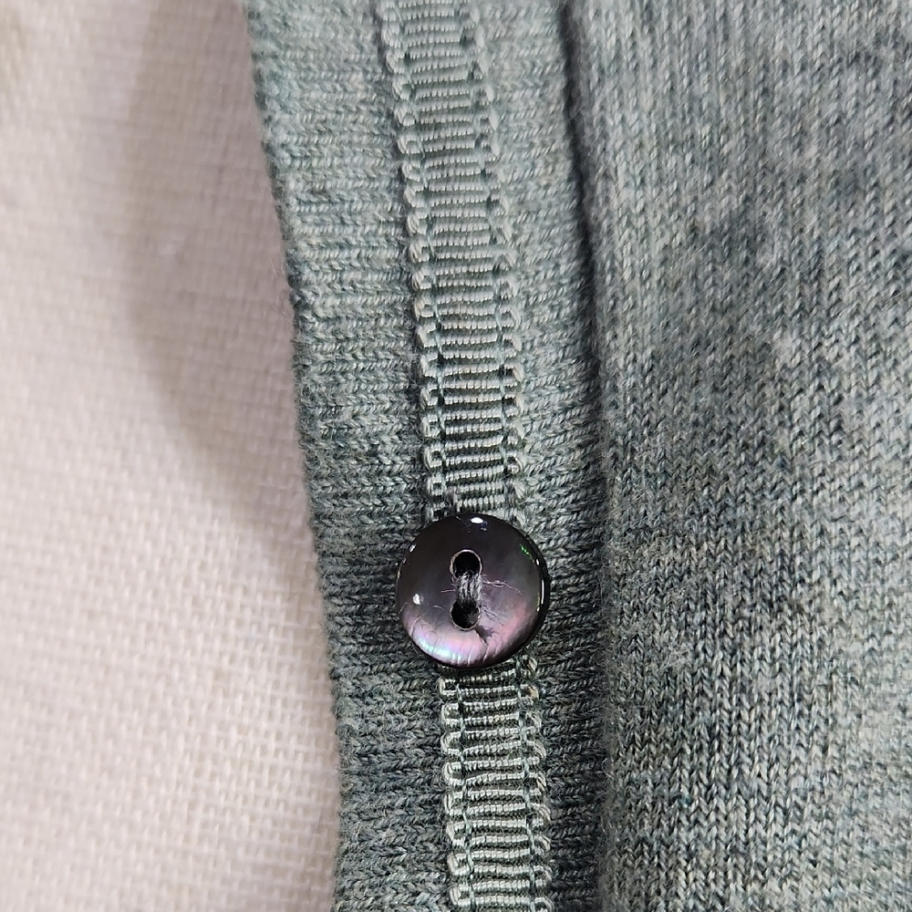 Banana Republic Silk-Blend Cardigan – Size M - Picture 8 of 8